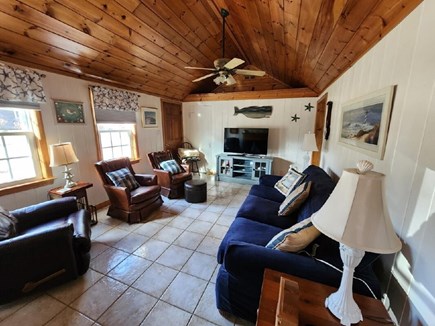 Dennis Cape Cod vacation rental - Living room