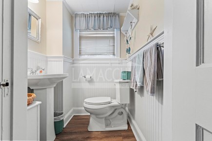Yarmouth Cape Cod vacation rental - Half bath