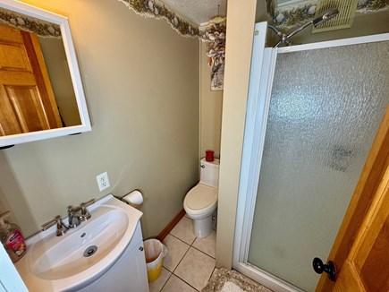 Dennis Port Cape Cod vacation rental - Primary Bathroom