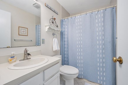 Brewster Cape Cod vacation rental - Primary Bathroom