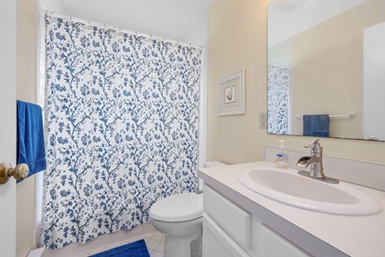 Brewster Cape Cod vacation rental - Secondary Bathroom (2nd Floor)