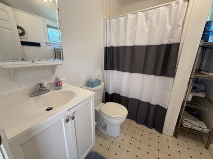 Brewster Cape Cod vacation rental - Primary Bathroom