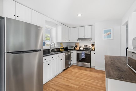 Falmouth, Great Harbors Cape Cod vacation rental - Kitchen