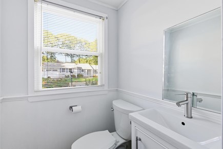 Falmouth, Great Harbors Cape Cod vacation rental - Half bath