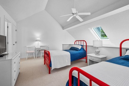 Brewster Cape Cod vacation rental - Loft Twins Bedroom