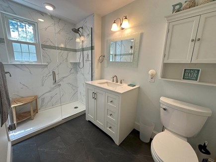 Brewster Cape Cod vacation rental - Main Floor en-suite Bathroom