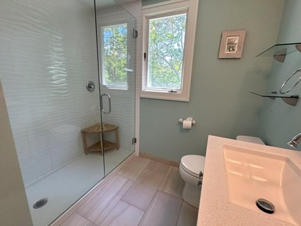 Brewster Cape Cod vacation rental - Second Floor Shared Bathroom