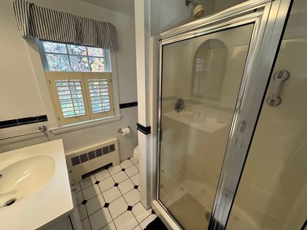 Brewster Cape Cod vacation rental - Primary Bathroom