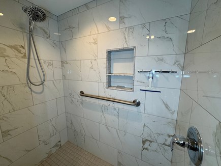 Brewster Cape Cod vacation rental - Primary Bathroom