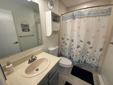 Brewster Cape Cod vacation rental - Primary Bathroom