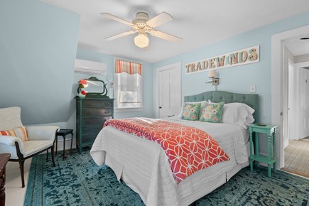 Centerville, Long Dell Inn Cape Cod vacation rental - Queen bedroom with coastal style décor & windows