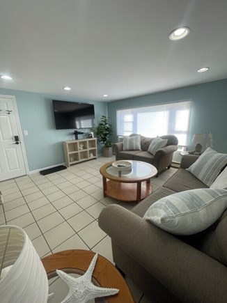 Dennisport Cape Cod vacation rental - Living room, wifi, cable and smart tv