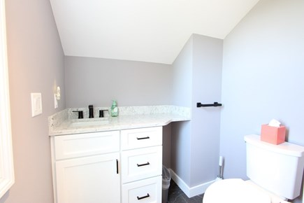 Provincetown Cape Cod vacation rental - Bathroom