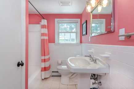 West Dennis Cape Cod vacation rental - Bathroom with Tub/Shower Combo