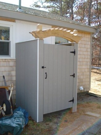 Eastham, Thumpertown - 3804 Cape Cod vacation rental - Outdoor shower