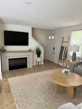 Mashpee Cape Cod vacation rental - Living room