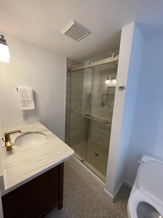 Yarmouth Port Cape Cod vacation rental - BATH 1 ALL BRAND NEW!