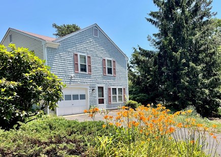 Yarmouth Port Cape Cod vacation rental - SIDE OF HOUSE, 2ND DRIVEWAY FOR ADDITIONAL 3-4 CARS<br/>