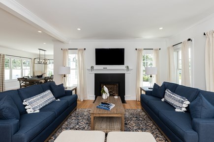 Popponesset, Mashpee Cape Cod vacation rental - Living room