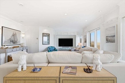 East Sandwich Cape Cod vacation rental - Second level living room