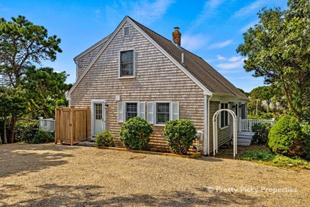 South Chatham Cape Cod vacation rental - Front of the house
