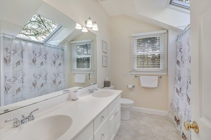 Brewster Cape Cod vacation rental - 2nd floor private ensuite.
