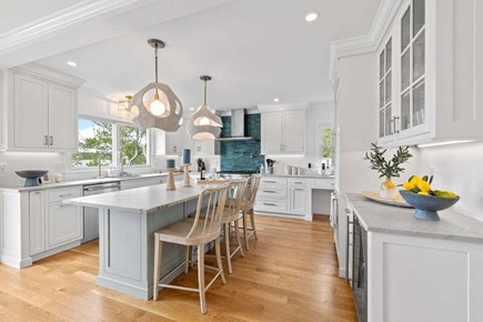 Chatham Cape Cod vacation rental - Island seating