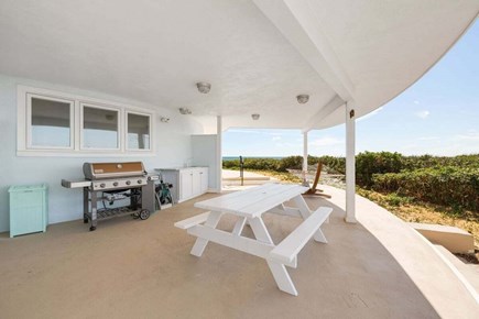West Dennis Cape Cod vacation rental - Outside dining area
