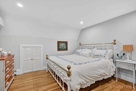Harwich Cape Cod vacation rental - Second floor Queen bedroom