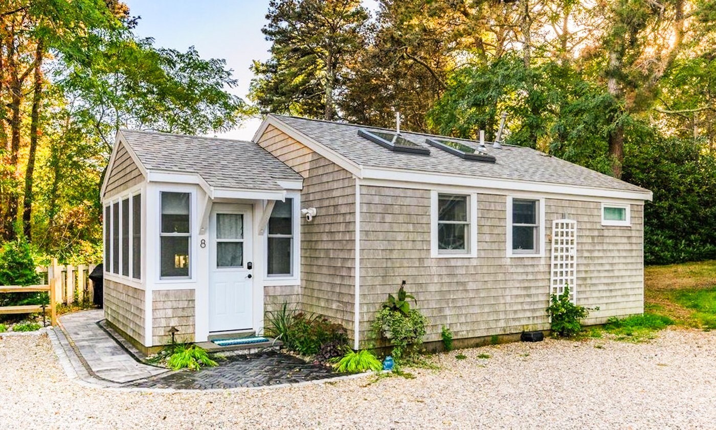 Listing photo for Two-bedroom cottage near Cold Storage