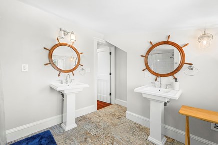 Bourne, Buzzards Bay Cape Cod vacation rental - Bathroom 3- Tub and shower combo- Third floor