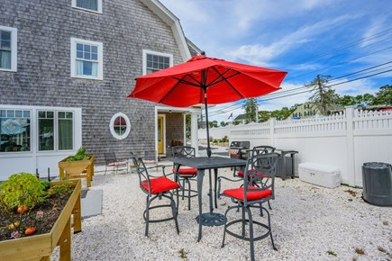Bourne, Buzzards Bay Cape Cod vacation rental - Additional outdoor dining area for 4