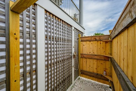 Bourne, Buzzards Bay Cape Cod vacation rental - Outdoor shower