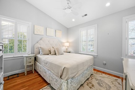 Harwich Port Cape Cod vacation rental - Bedroom 1: Queen: 2nd Floor