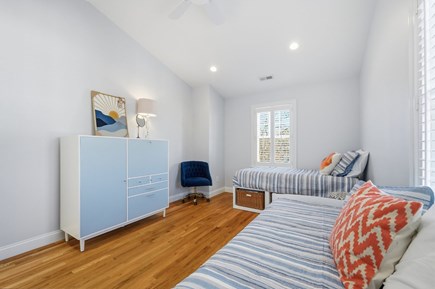 Harwich Port Cape Cod vacation rental - Bedroom 2: 3 Twin Beds (including trundle bed): 2nd Floor