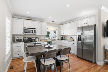 Harwich Port Cape Cod vacation rental - Dining area in kitchen