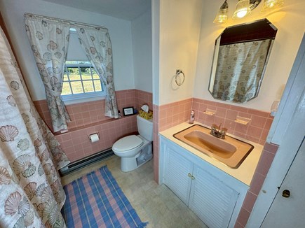 Brewster Cape Cod vacation rental - Secondary Bathroom