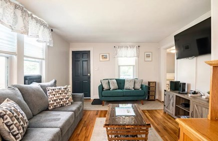 Falmouth Cape Cod vacation rental - Living room
