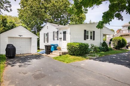 Falmouth Cape Cod vacation rental - Exterior of house