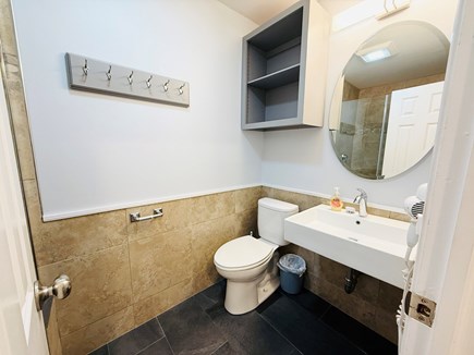 Brewster Cape Cod vacation rental - Bathroom 1