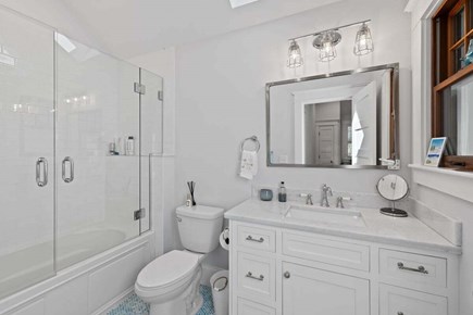 Harwich Cape Cod vacation rental - Tub/ Shower combo