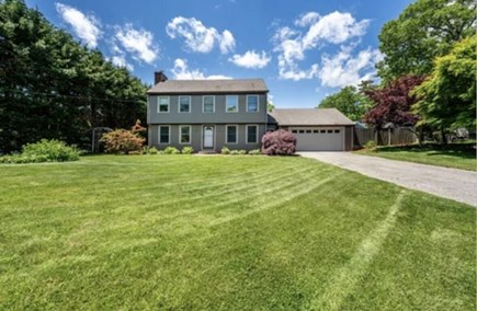 Brewster Cape Cod vacation rental - Ample parking