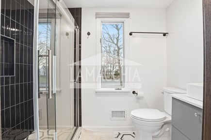 East Falmouth Cape Cod vacation rental - Full bath