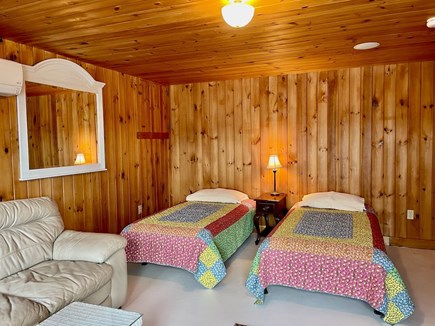 Orleans Cape Cod vacation rental - Lower Level Twin beds