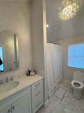 Chatham Cape Cod vacation rental - Second Floor Full Bath