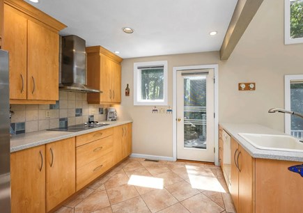 Mashpee - Popponesset  Cape Cod vacation rental - Kitchen