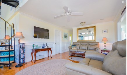 Wareham, Marion MA vacation rental - Living Room
