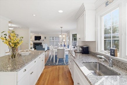 Chatham Cape Cod vacation rental - Open floor concept dining