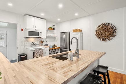 Plymouth MA vacation rental - Newly renovated kitchen with new appliances.