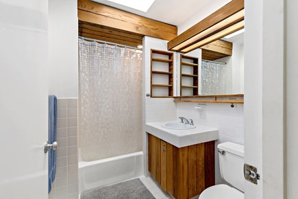 Orleans, Swaying Pines Cape Cod vacation rental - Full bath with tub shower